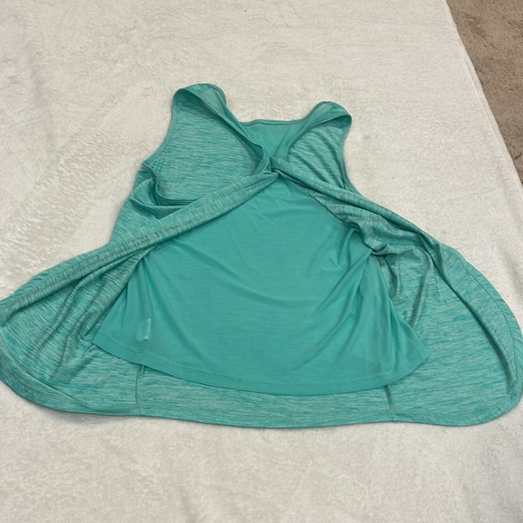 Woman’s Work Out Tank Top - Picture 4 of 5